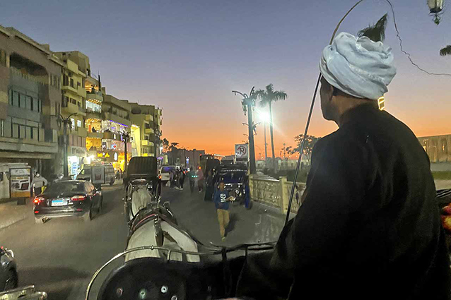 Jízda drožkou v Egyptě